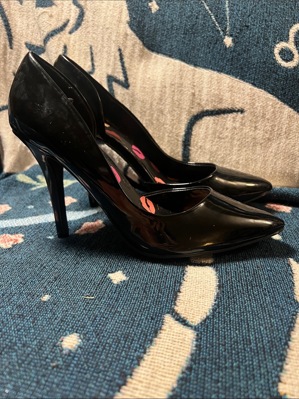 Juicy Couture Black Patent Pointed Toe Stiletto Heels
